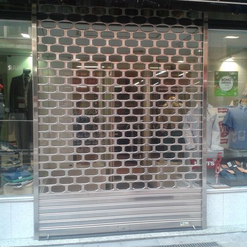 Persianas metálicas Hegar | Puertas metálicas Bilbao