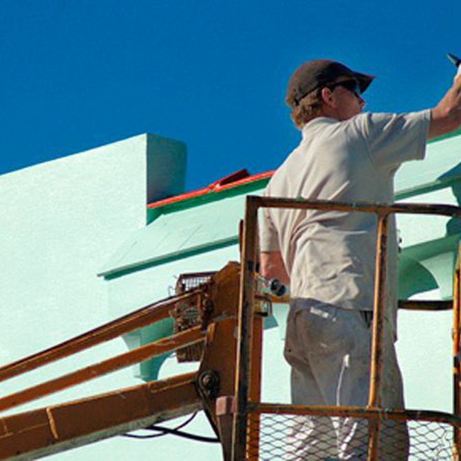 Protege tu fachada con un buen revestimiento de pintura