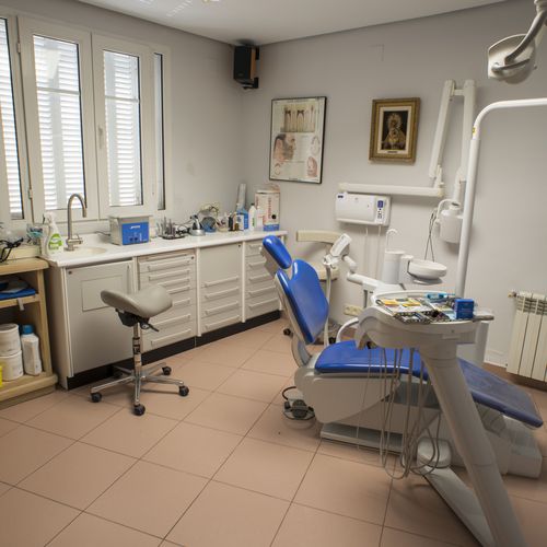 Centro de estética dental en Linares