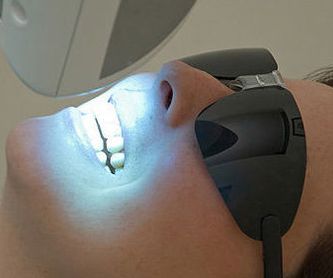 Implantes : Especialidades de Clínica Dental Dra. Consuelo Zaballa