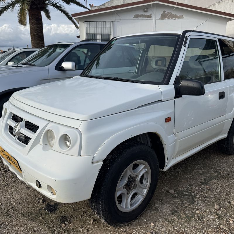 Santana 300 2.0 hdi 90 cv del 2006 con 239.000 km: Stock de Vehículos de El Truekke