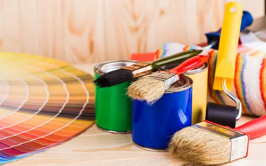 Comprar pintura en Eixample, Barcelona, principales marcas del sector