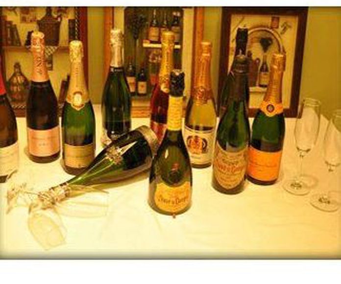 Champagne y cava : Carta  de El Rincón de la Abuela - Restaurante Marisquería