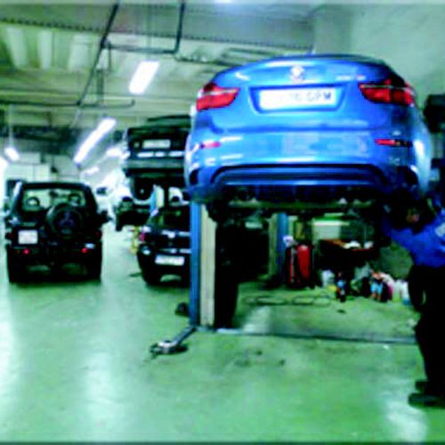Talleres de automóviles en Barcelona,*chapa y pintura Barcelona | Talleres Mauri