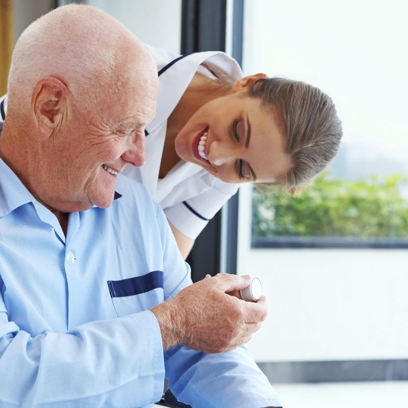 Servicios de cuidados a personas mayores: Catálogo de El Patito Servicios  Integrales