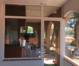 Puertas y ventanas de aluminio: Servicios de Aluminio Pastor