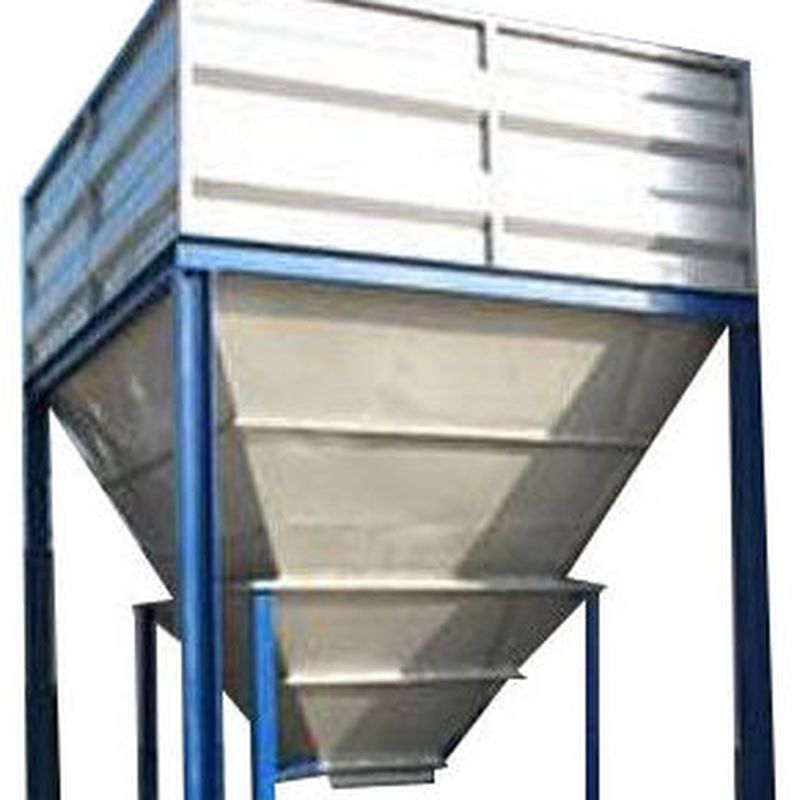 Tolvas almacenaje: CATALOGO PRODUCTOS  MAQUINARIA de Talleres Salo, S.L.