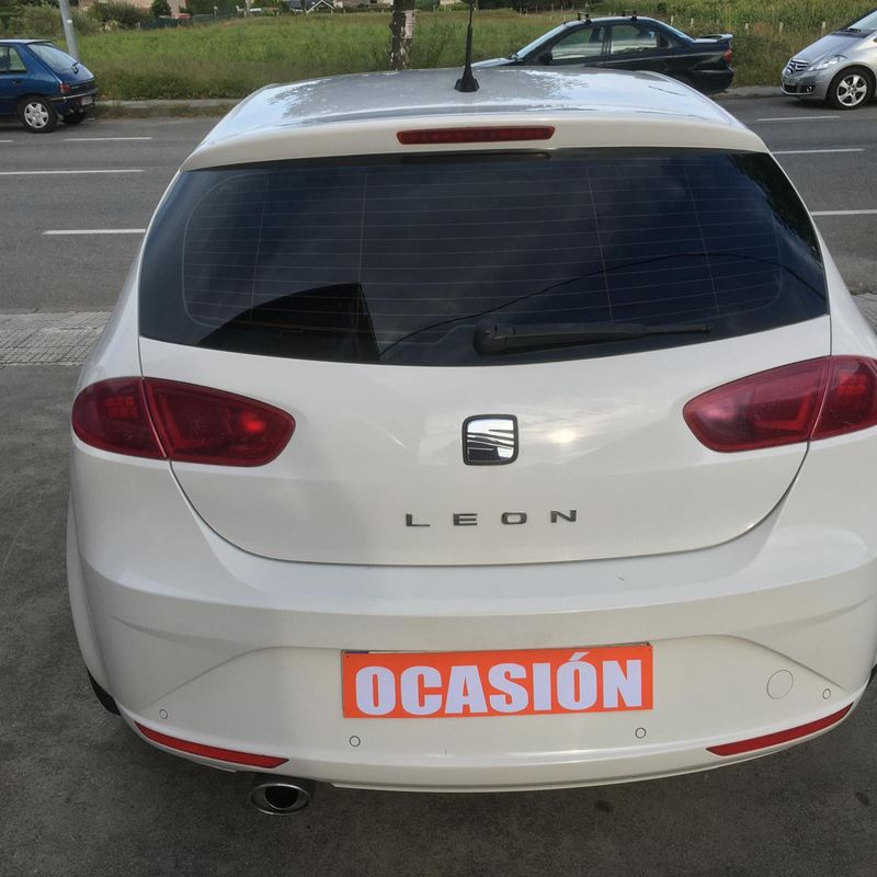 SEAT LEON 1.6TDI  COPA 105CV: VEHÍCULOS de Ocasión A Lagoa Ribadumia