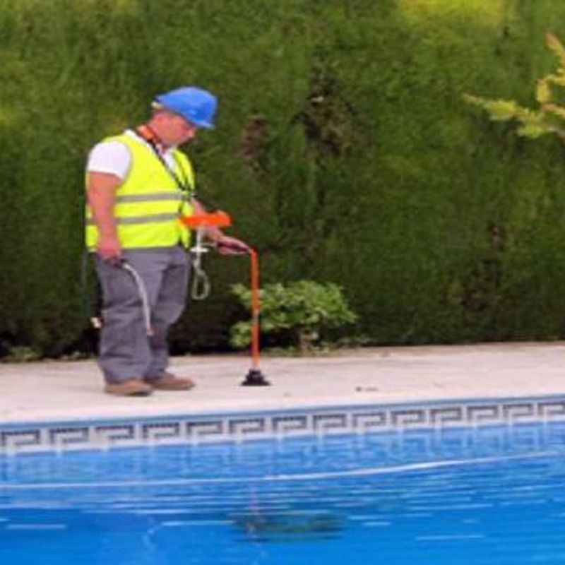 Reparación de bajantes y tuberías de piscinas sin obra: servicios de urgencias  de Mantenimientos Jara