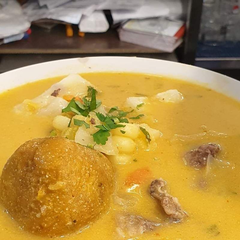 Caldos: Nuestra carta de JALEO´S BAR ECUATORIANO