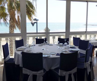 Celebra tu evento en Restaurante La Marina