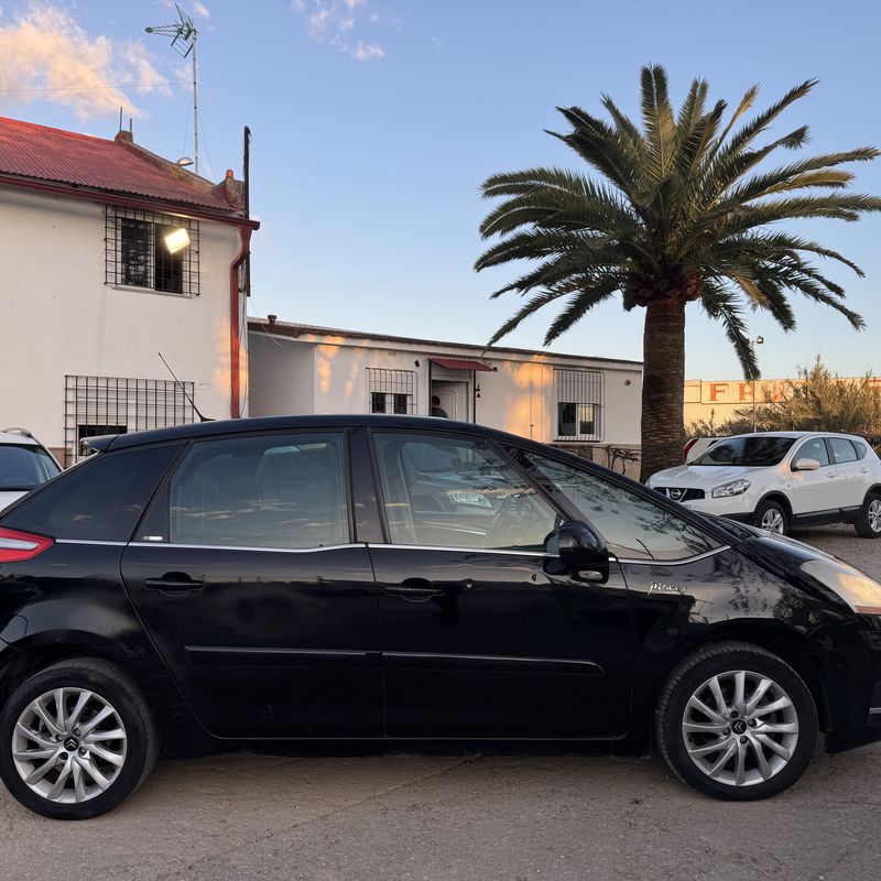 Citroen c4 Picasso exclusive 2.0 hdi 136 cv del 2008 con 276.000 km: Stock de Vehículos de El Truekke