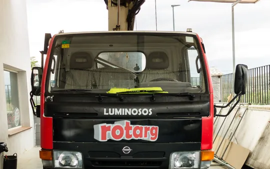 Camión grúa Rotarg