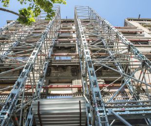 Tendencias en rehabilitación de fachadas: materiales y acabados para el 2025
