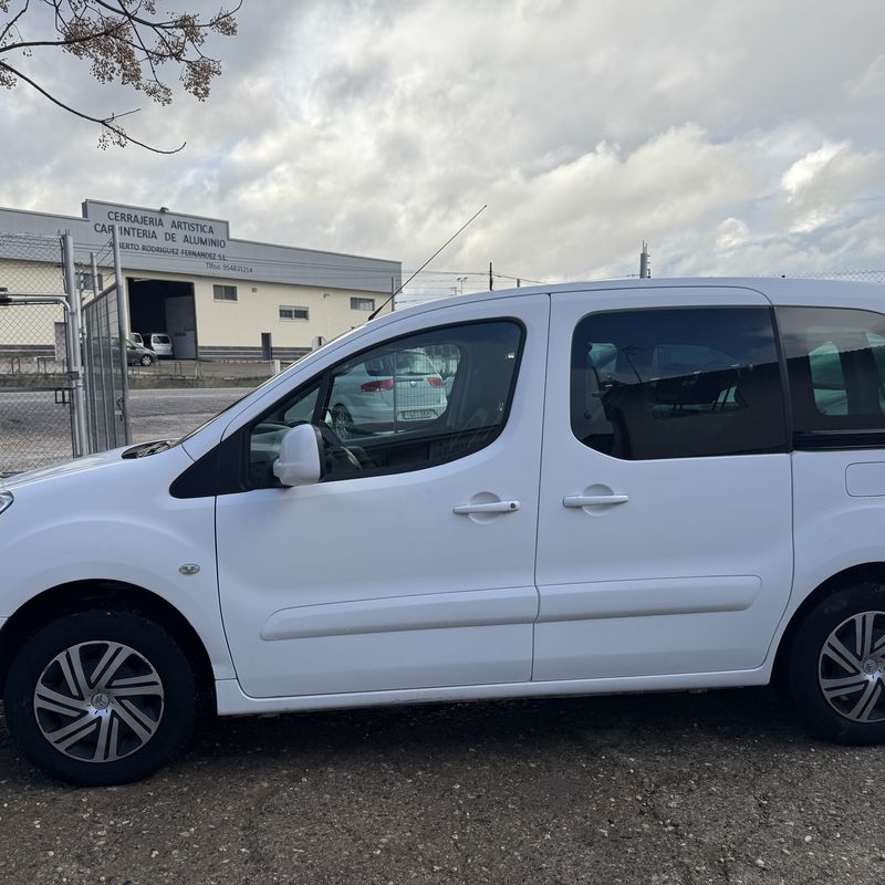 Citroën berlingo 1.6 hdi del 2016 con 290.000 km: Stock de Vehículos de El Truekke