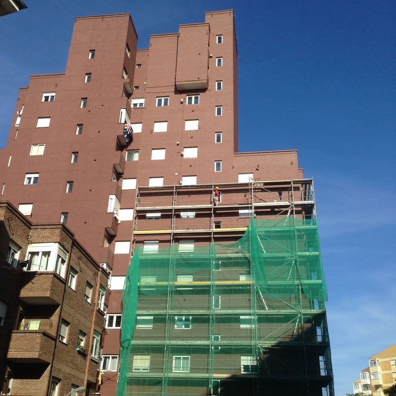Reformas de fachadas en Santander.
