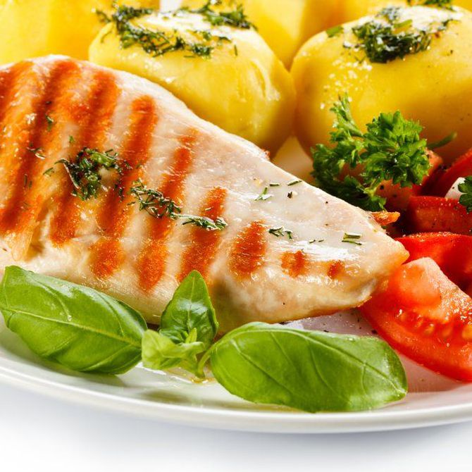 ¿No sabes dónde comer bien y barato cerca del trabajo?