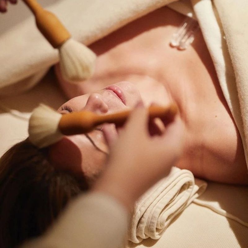 Bioterapia Facial Integrativa Antiaging Plus + HIALURÓNICO: Venta Cosmética de Quirosan