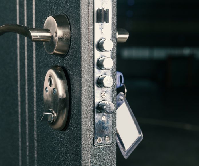 PUERTAS: Productos y servicios de .