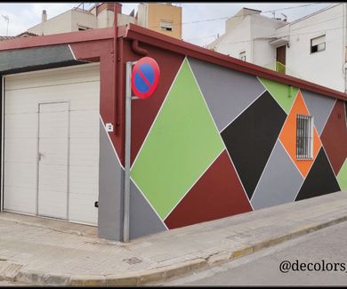 Fachada * Trencadis de colores
