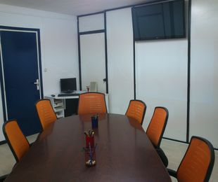 ALQUILER DE AULAS