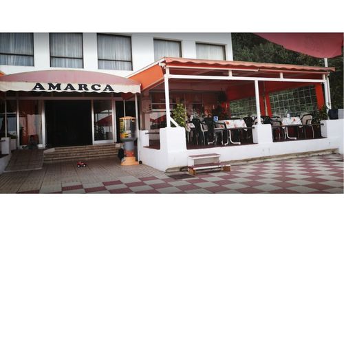 Restaurante con vistas Playa San Marcos