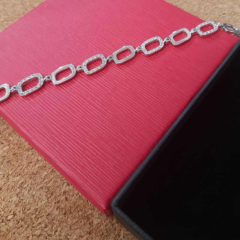 Pulsera en oro blanco: Catálogo de Joyería Izquierdo
