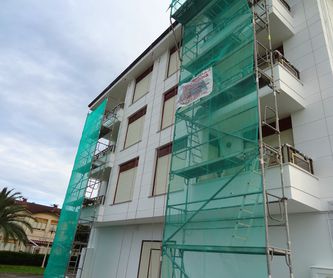 Mantenimiento y rehabilitación de tejados en Torrelavega y Santander.: Trabajos verticales Santander  de Trabajos Verticales Cantabria
