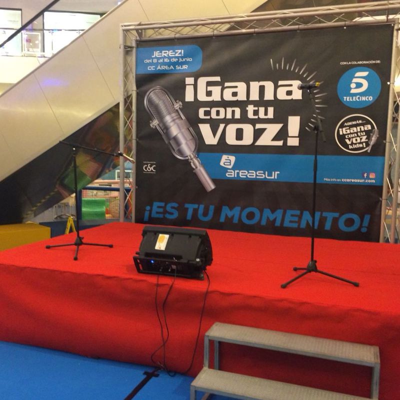 TARIMA O ESCENARIO POR MÓDULOS 2,40 X 1,20 CM: Catálogo de Jedal Alquileres