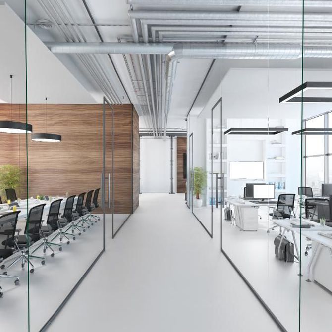 ¿Cuáles son las ventajas de los cerramientos de cristal para oficinas?