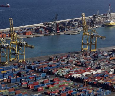 El tráfico de mercancías en el Puerto de Barcelona aumenta el 25% en el primer trimestre