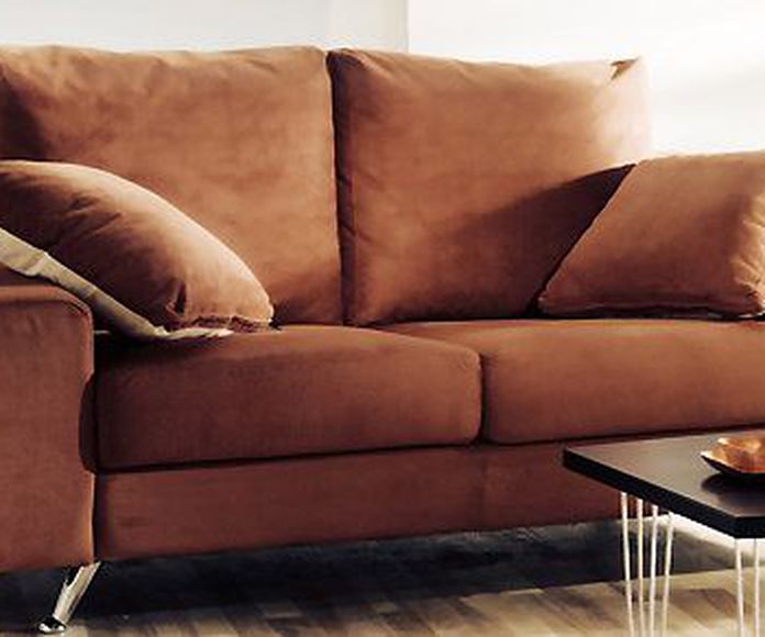Tapicerías de sofás en el centro de Madrid: cuándo tapizar el sofá