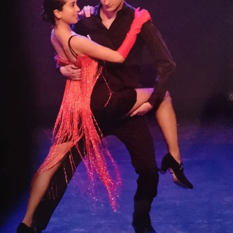 Bailes de salón: Actividades de Academia de Danza Sonia
