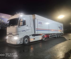 Transporte nacional e internacional de mercancías