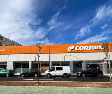 Aislamiento acústico en salas de máquinas Supermercados Consum Petrer y San Vicente (Alicante).