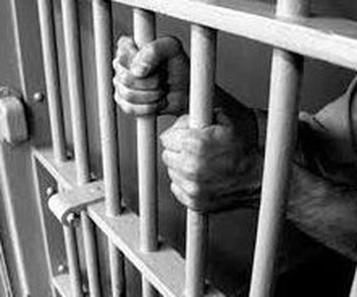 El derecho penal, solicitar o eludir la prisión y sus consecuencias