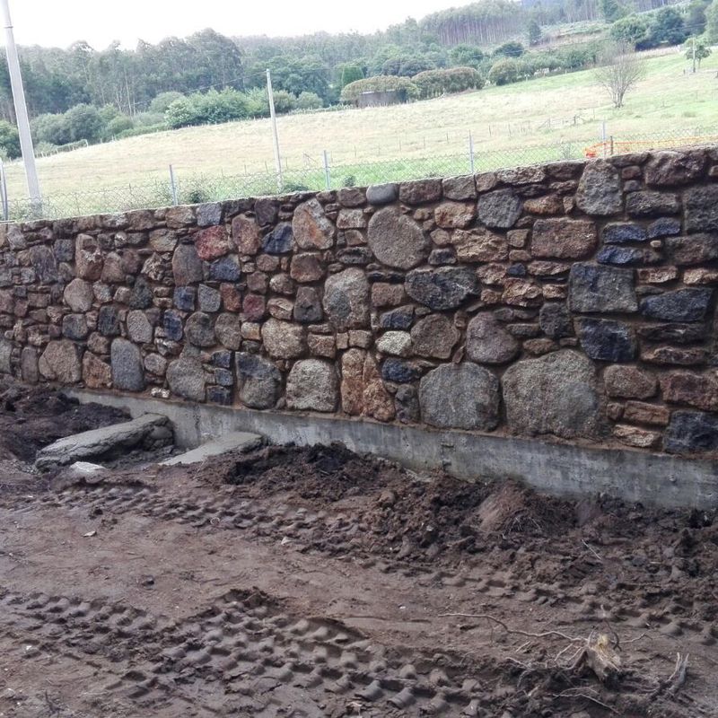 Muros de piedra: Servicios de Construcciones J. Ares López