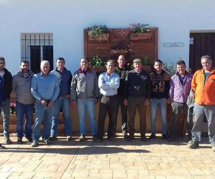 Los socios de Freslucena visitan la fábrica de Onabafruit