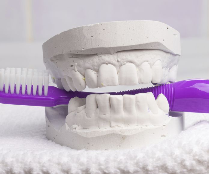 Férula dental: Tratamientos de Trabajamos con las principales mutuas y aseguradoras de salud