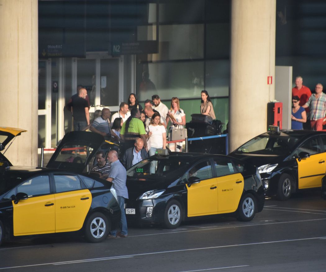 Las nuevas tecnologías llegan a los servicios de taxis