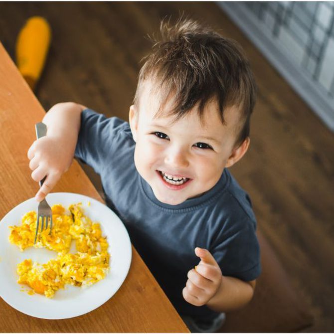 La importancia de aprender a comer bien desde pequeños