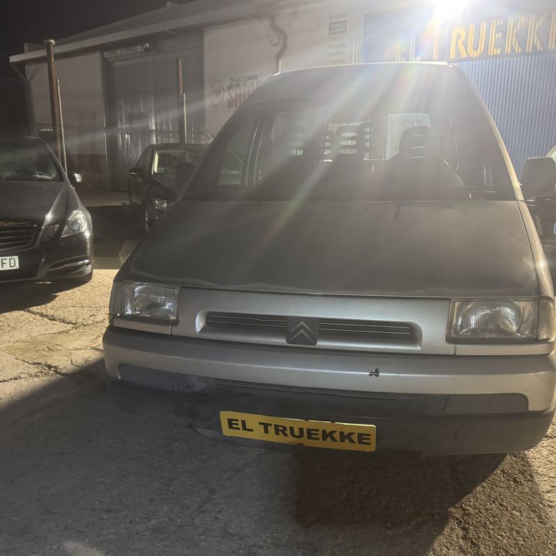 Citroën Jumpy 2.0 hdi 100 cv del 2003 con 260.000 km: Stock de Vehículos de El Truekke