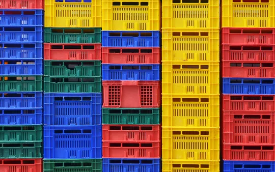 Venta de cajas de fruta de plástico en Barcelona