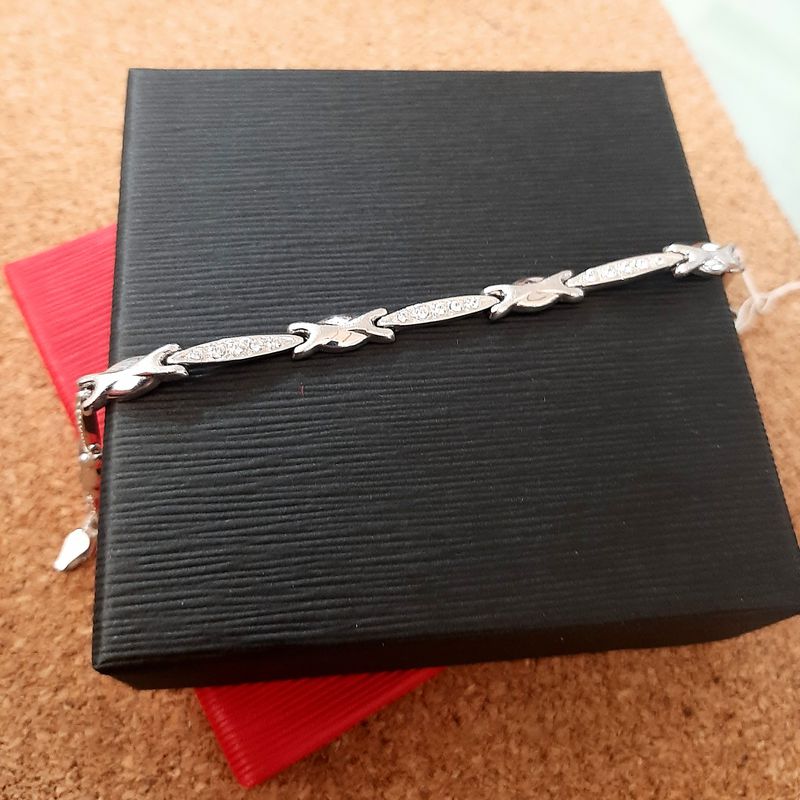 Pulsera en oro blanco: Catálogo de Joyería Izquierdo