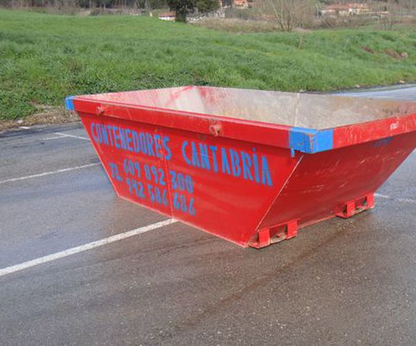 Alquiler de contenedores para escombros y residuos en Cantabria