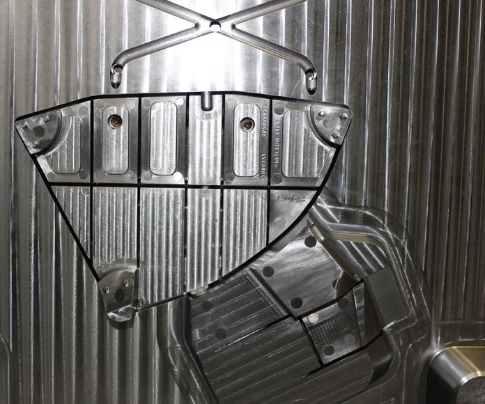 Fabricación de moldes de Inyección de Aluminio: Productos y servicios de Ingeniería del Molde