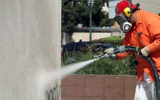 Limpieza de graffiti