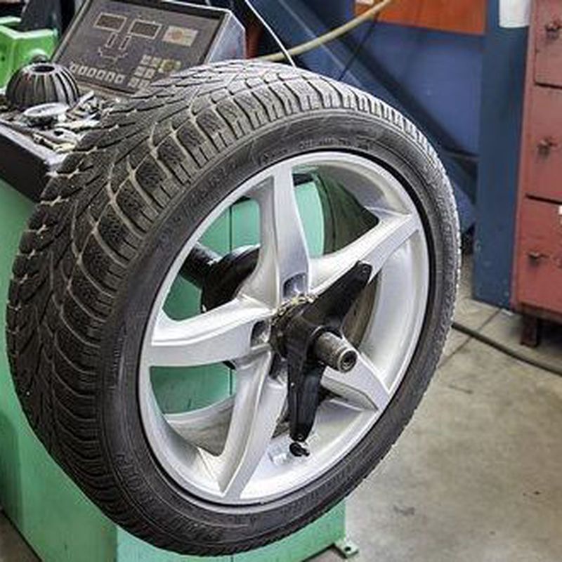 Neumáticos: Servicios de Talleres Molisan