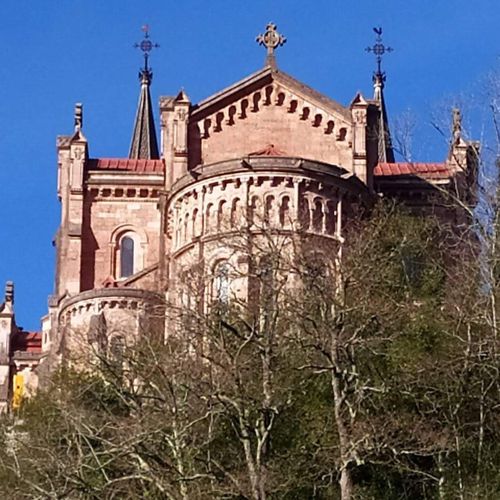 Restaurante de cocina asturiana en Covadonga