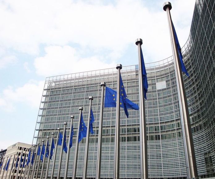 Bruselas arremete contra la ingeniería fiscal de las multinacionales